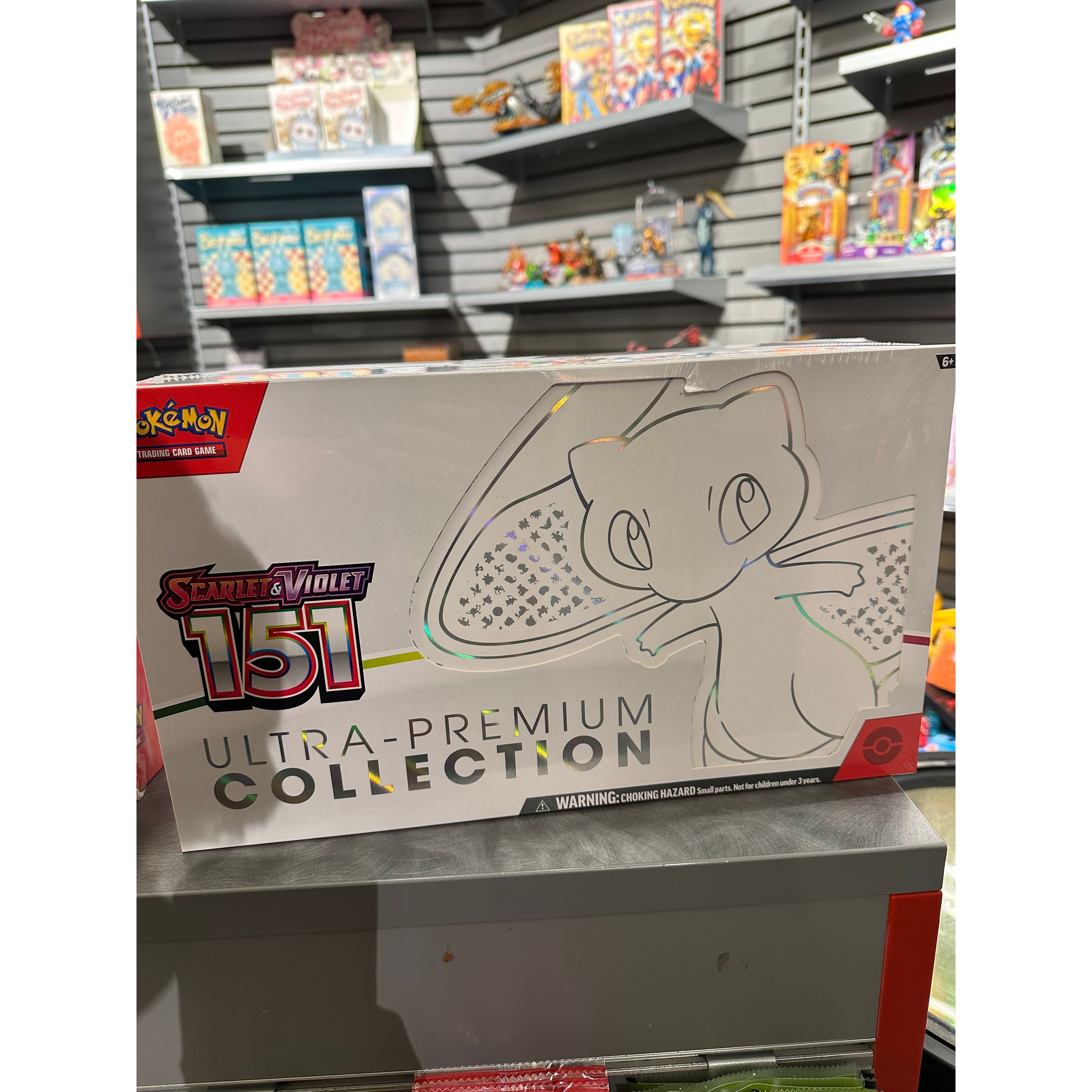 Pokemon - 151 UPC Ultra Premium Collection