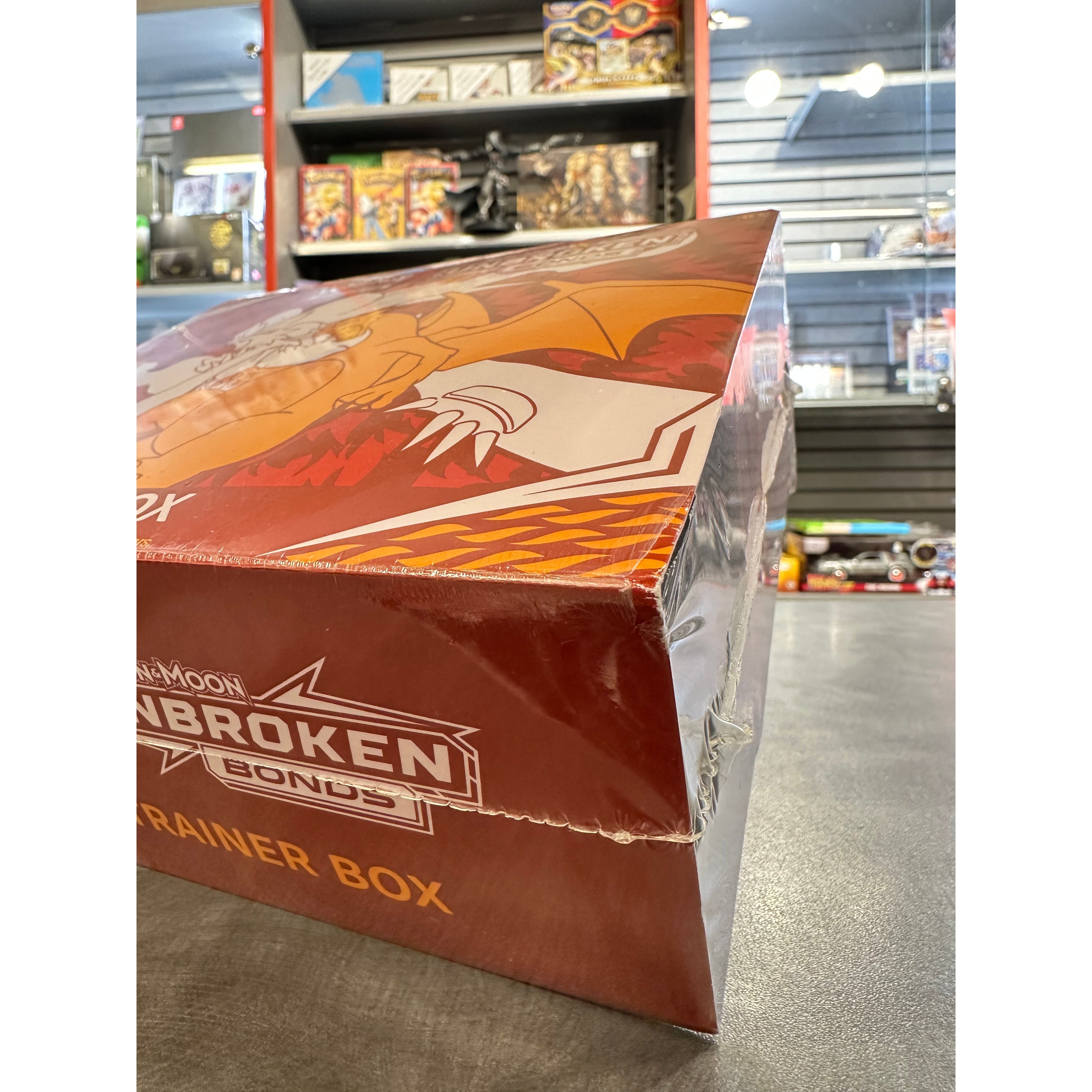 Pokemon - Unbroken Bonds - Elite Trainer Box (ETB) Se bilder for tilstand