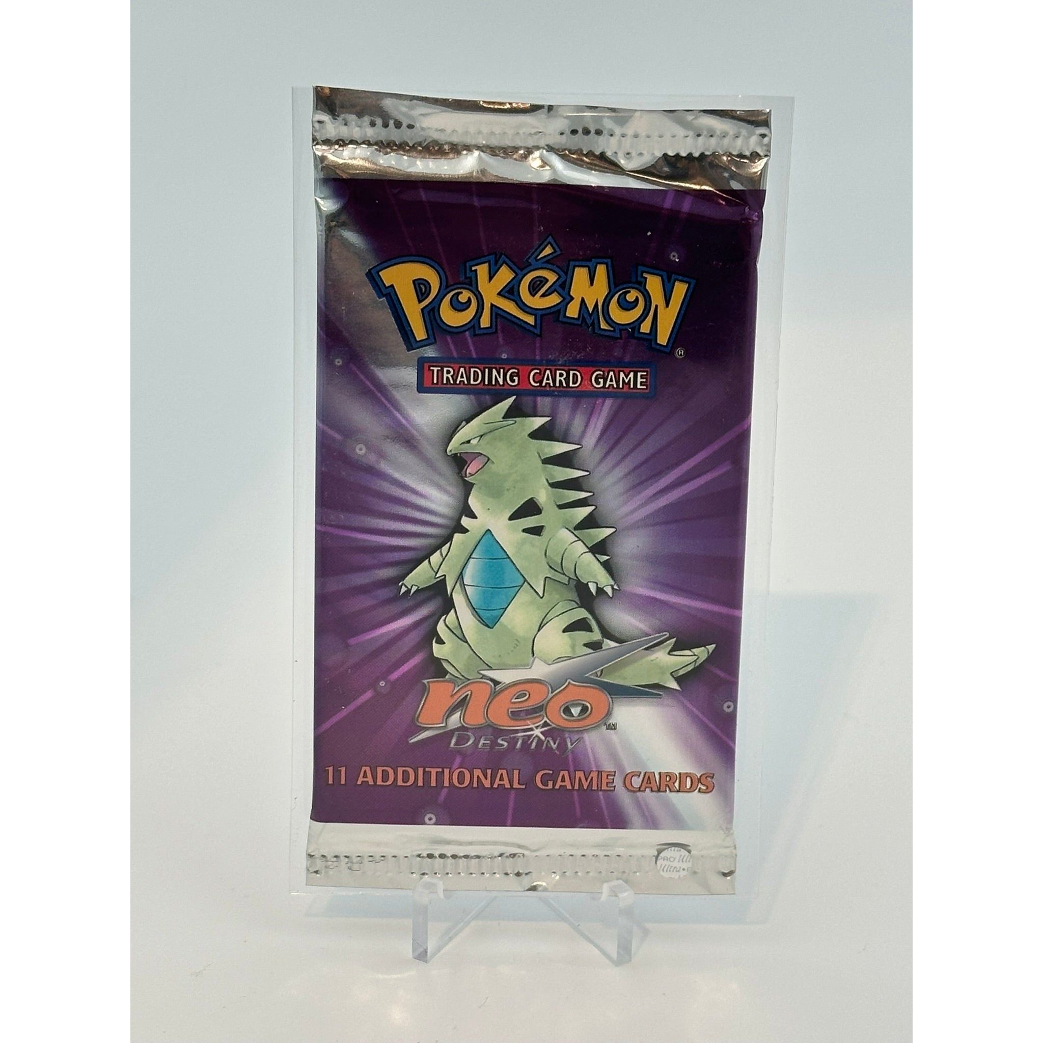 Pokemon - Neo Destiny Unlimited (2002) - Booster Pack (Tyranitar art)
