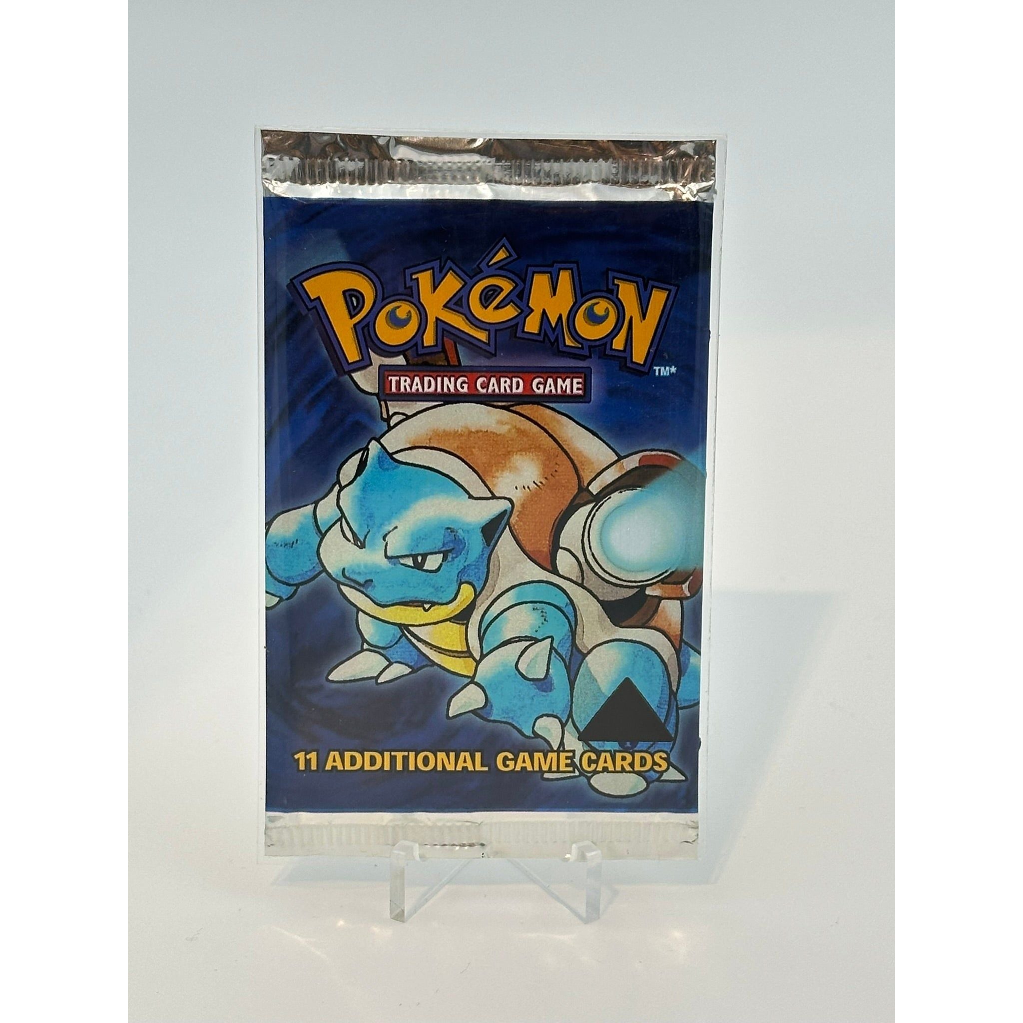 Pokemon - Base Set Black Triangle Error (1999) - Booster Pack (Blastoise art)