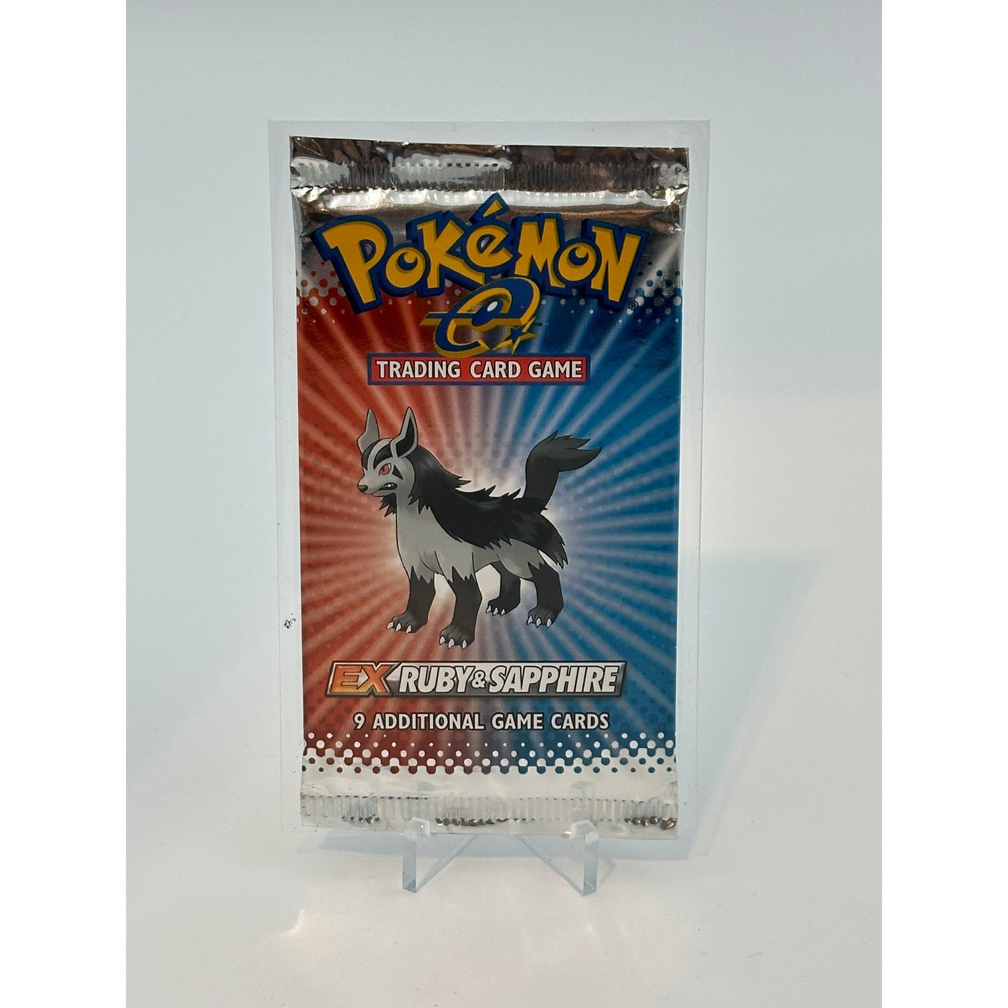 Pokemon - Ex Ruby & Sapphire (2003) - Booster Pack (Mightyena art) Pokemon - Ex Ruby & Sapphire (2003) - Booster Pack (Mightyena art)