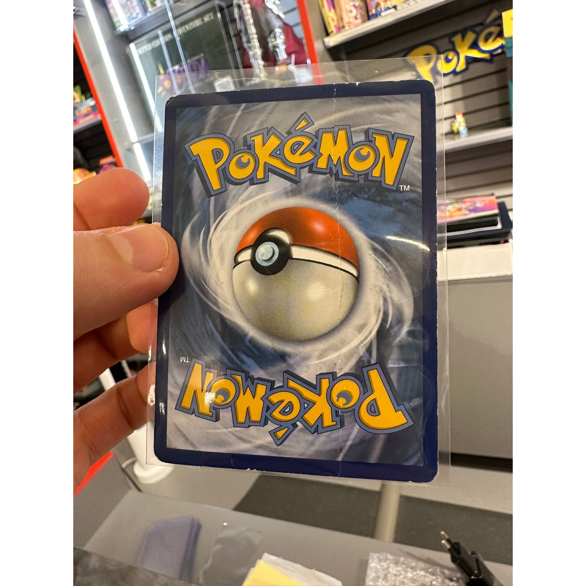 Latias & Latios GX – #170/181 – Skadet