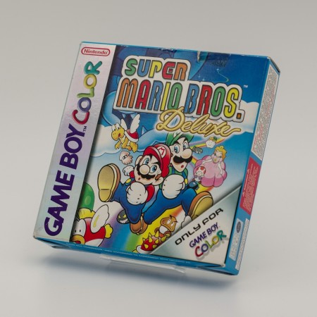 Super Mario Bros Deluxe i original eske til Game Boy Color