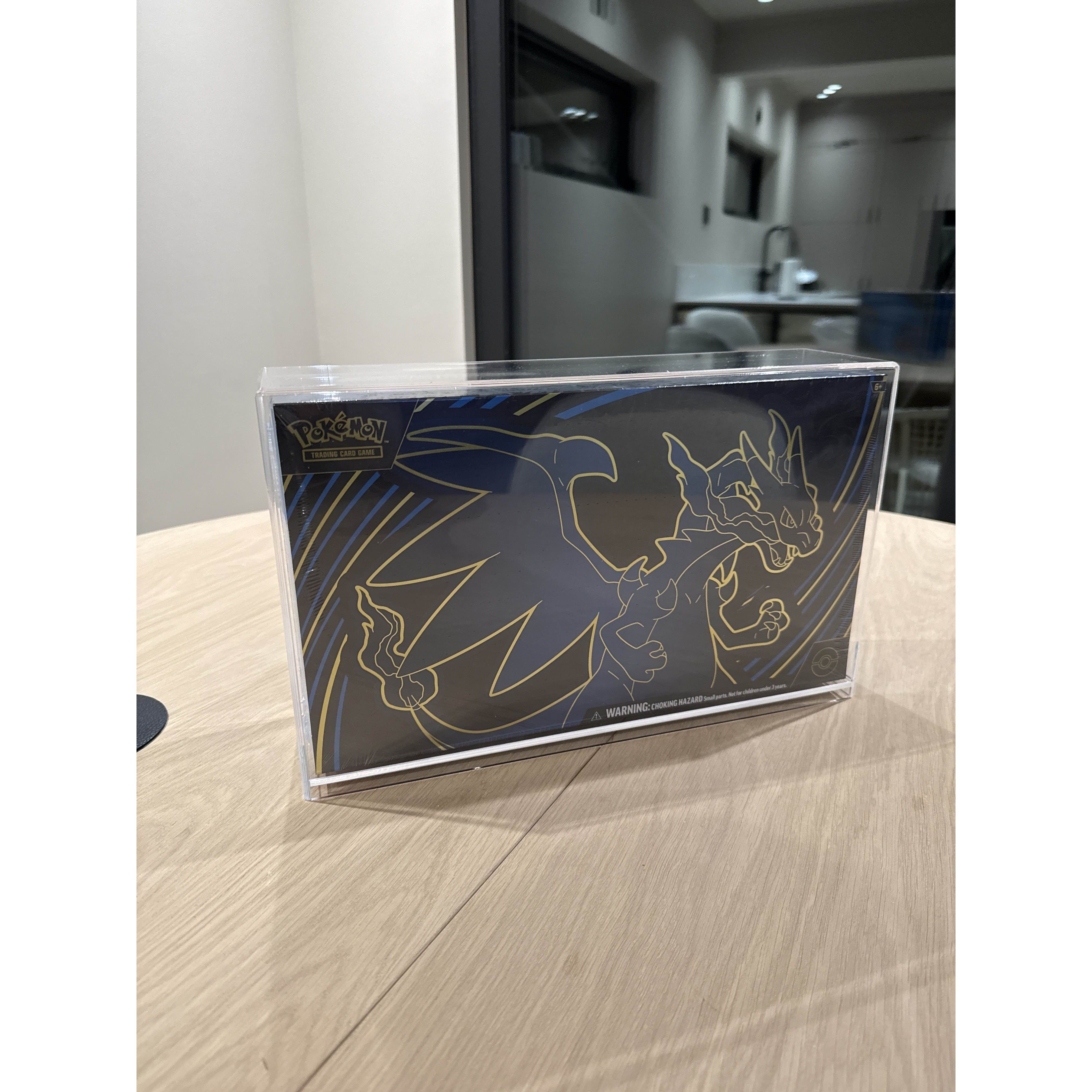 Akryl - Pokemon - Ultra Premium Collection (151 + Mega Charizard X ex) KUN AKRYL