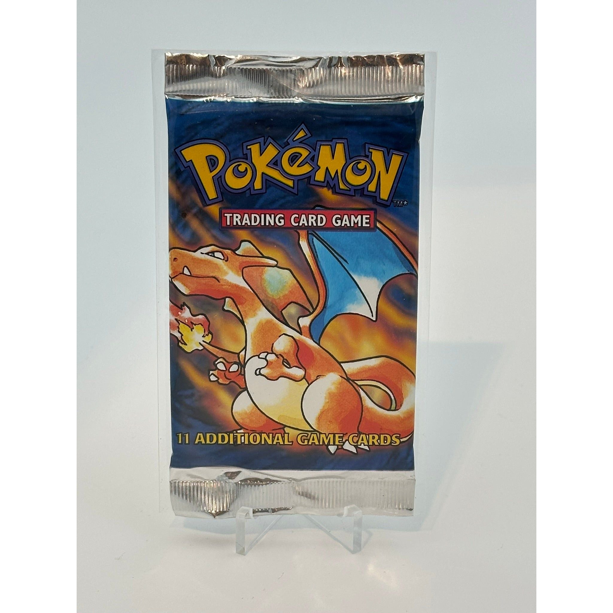 Pokemon - Base Set 4th Print (2000) - Booster Pack (Charizard art)