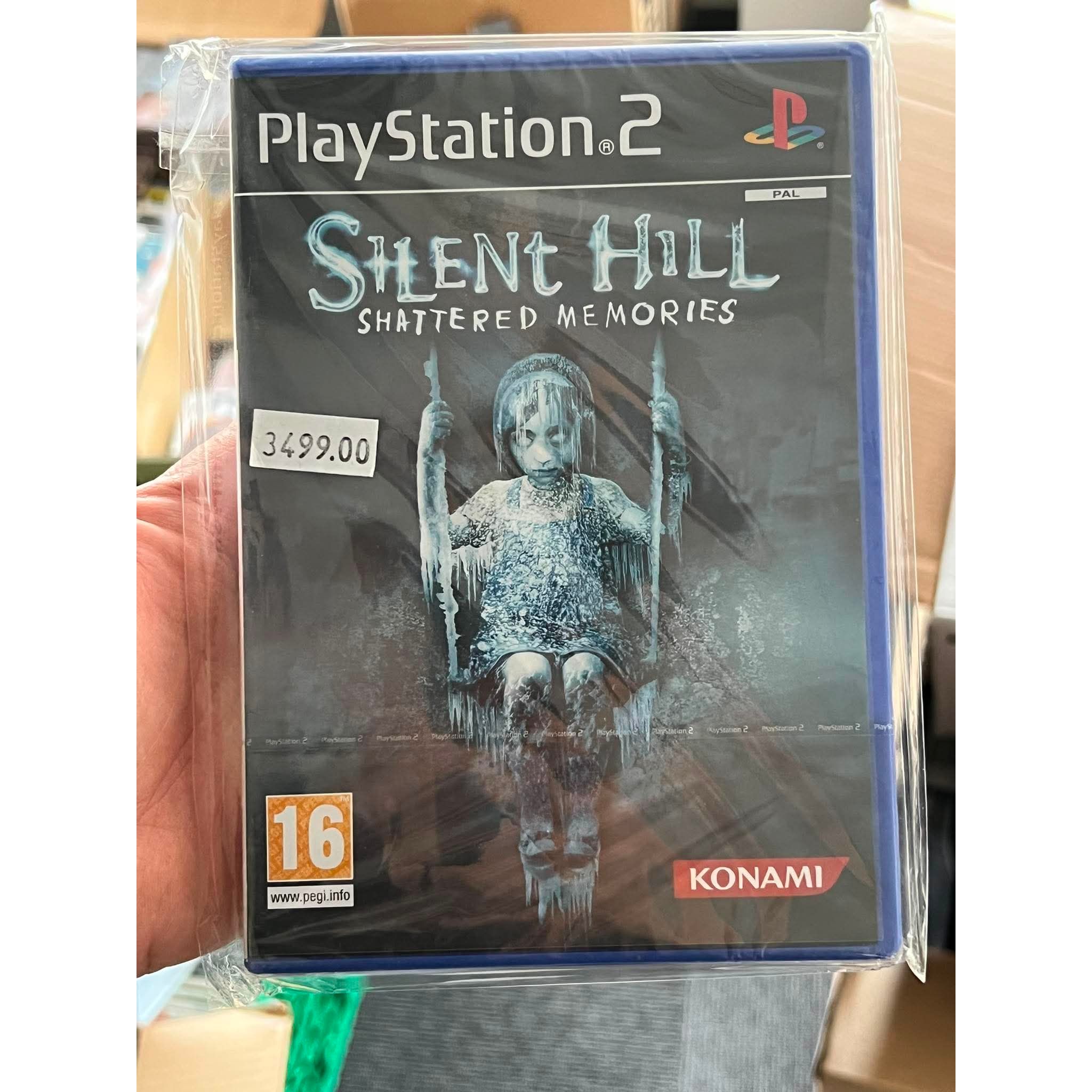 Sealed Silent Hill Shattered Memories til PS2 (fransk utgave). Akryl inkludert i prisen