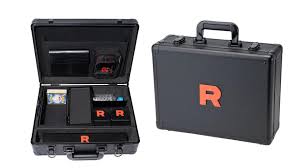 Pokemon - Glory of Team Rocket Attaché Koffert (Skip the line)